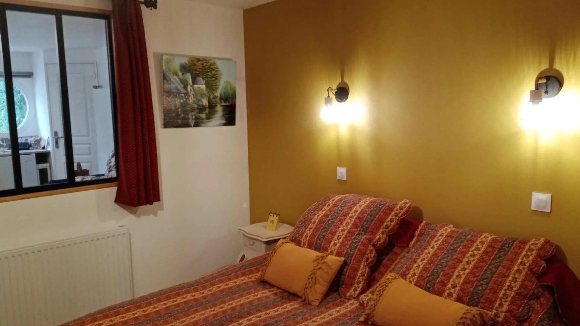 Plouaret Hentig Ar Feunteun B&B